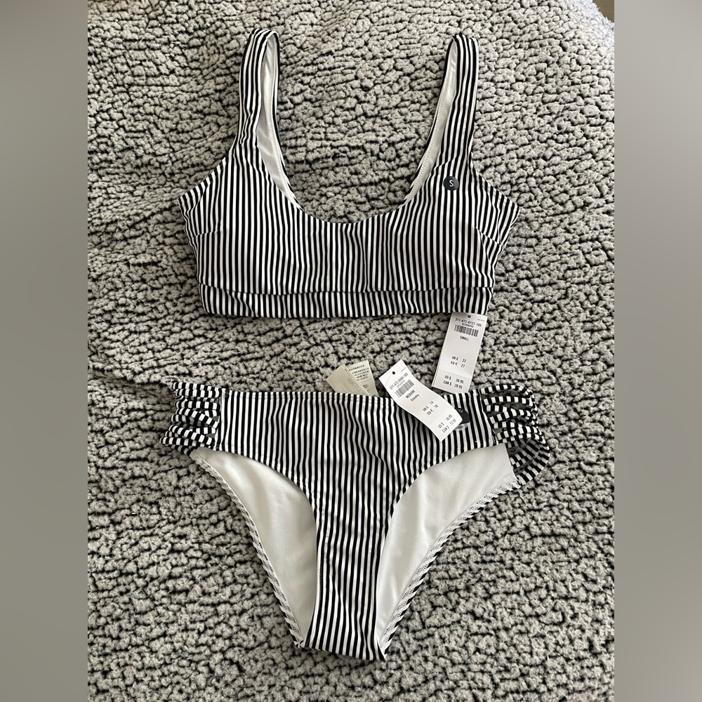 NWT Hollister Bikini Set